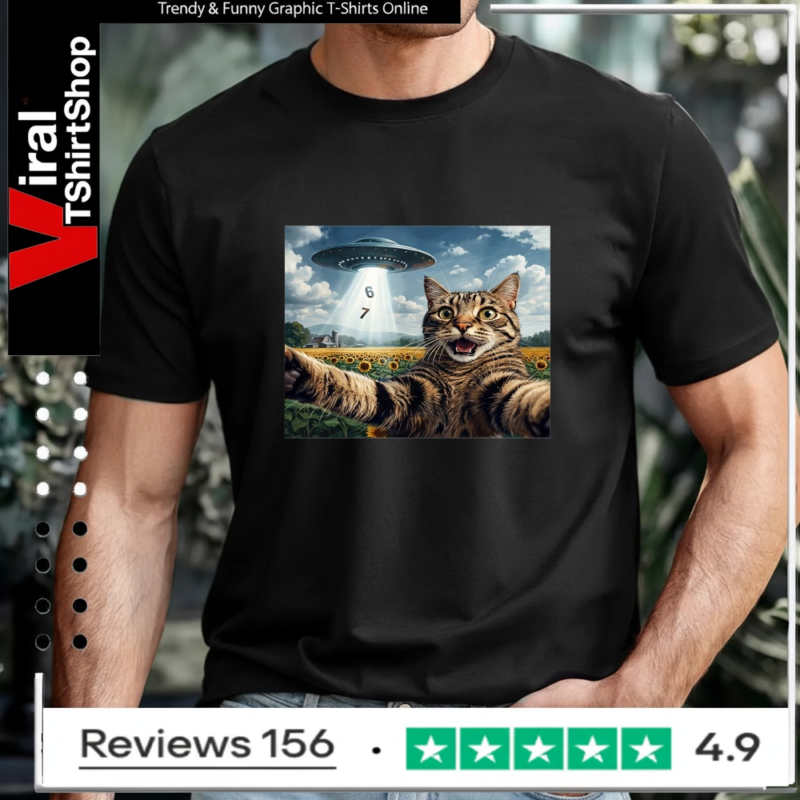 Meme cat selfie six seven retro cat 67_T-shirt