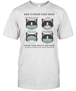 CAT HOW TO WEAR YOUR MASK  Classic Men's T-shirt