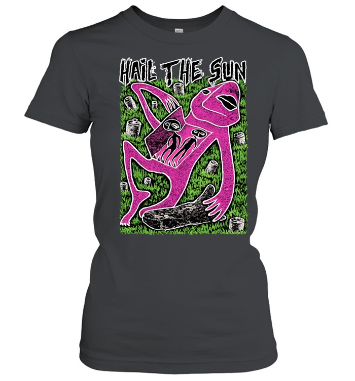 Hail The Sun Pow! Coffin Classic Women's T-shirt