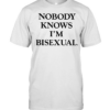 Nobody knows i’m bisexual text  Classic Men's T-shirt