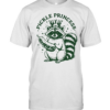 Raccoon holding Pickle Princess retro  Classic Men's T-shirt