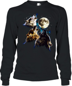 The Mountain Three Wolf Moon graphic Long Sleeved T-shirt