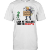 Trump UFO File Disclosure look at the aliens not the receipts  Classic Men's T-shirt
