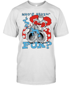 Clown holding a gun who’s havin fun T Classic Men's T-shirt