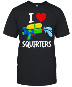 I love squirters water gun funny T Classic Men's T-shirt