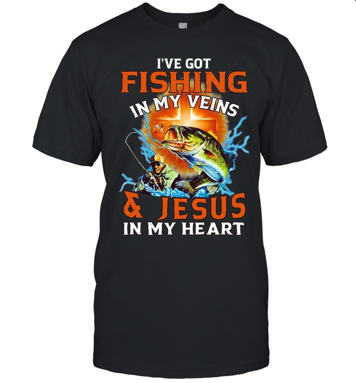I’ve got fishing in my veins and Jesus in my heart Classic Men's T-shirt