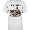 Never underestimate a woman who still makes pottery in her seventies  Classic Men's T-shirt