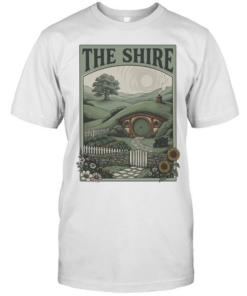 The Shire Hobbit Hole illustration T Classic Men's T-shirt
