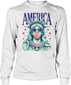 America Statue Of Liberty Blowing Bubble Gum 4th Of July  Long Sleeved T-shirt