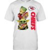 Baby Yoda And Baby Groot Hug Football Kansas City Chiefs Classic Men's T-shirt