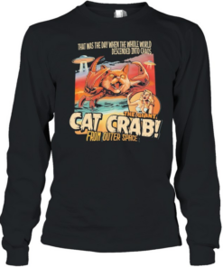 Cat crab from outer space chaos sci fi creature Long Sleeved T-shirt