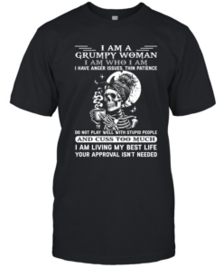 I Am A Grumpy Woman Classic Men's T-shirt