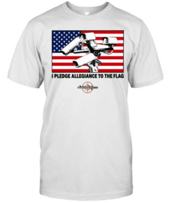 I pledge allegiance to the flag surveillance cameras American flag Classic Men's T-shirt