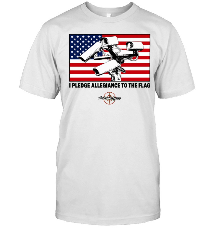 I pledge allegiance to the flag surveillance cameras American flag Classic Men's T-shirt