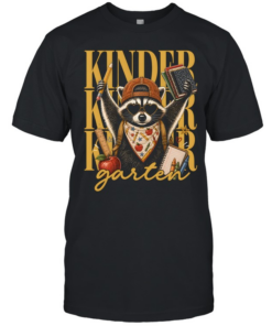 Kindergarten Raccoon Classic Men's T-shirt