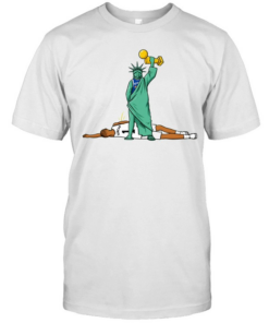 Knicks Jalen Brunson Liberty trophy peeing on Wemby Classic Men's T-shirt