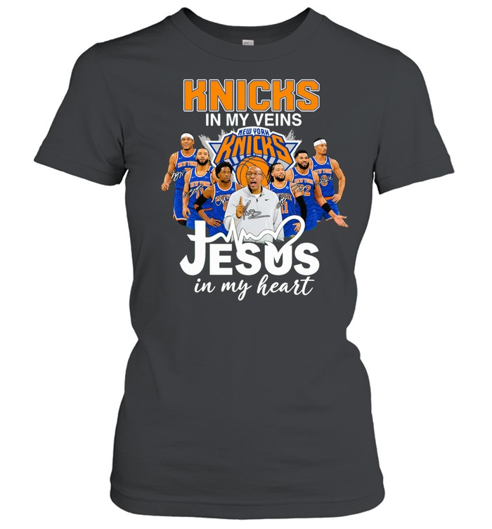 New York Knicks In My Veins Jesus In My Heart Classic Women's T-shirt