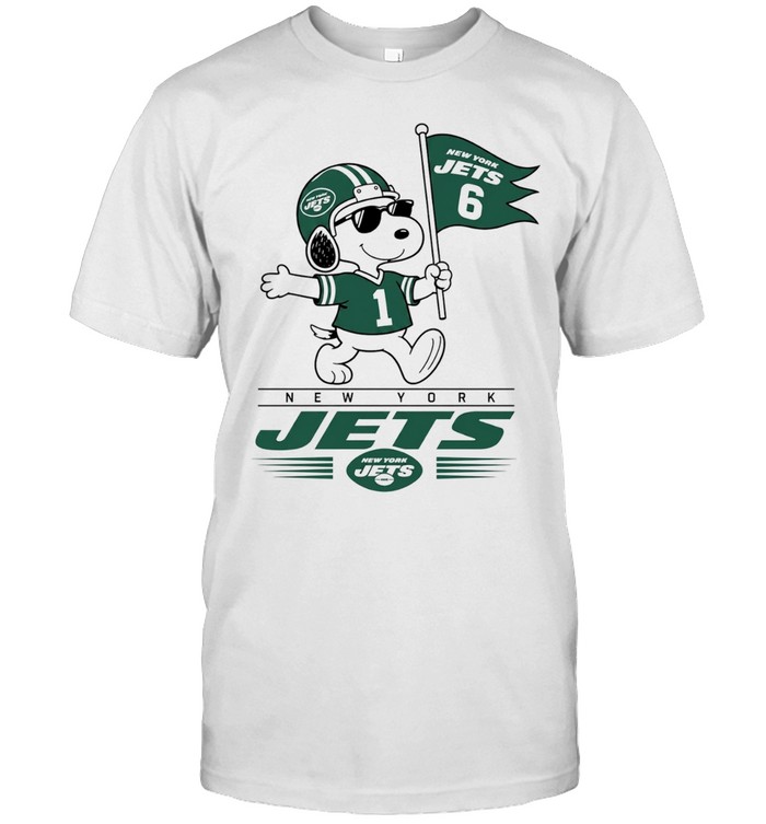 Snoopy New York Jets 6 1 Peanuts Football Classic Men's T-shirt