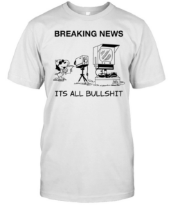 Snoopy at news camera breaking news it’s all bullshit Classic Men's T-shirt