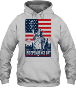 Statue of Liberty 4th of July Independence Day fireworks city skyline Unisex Hoodie