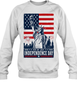 Statue of Liberty 4th of July Independence Day fireworks city skyline Unisex Sweatshirt