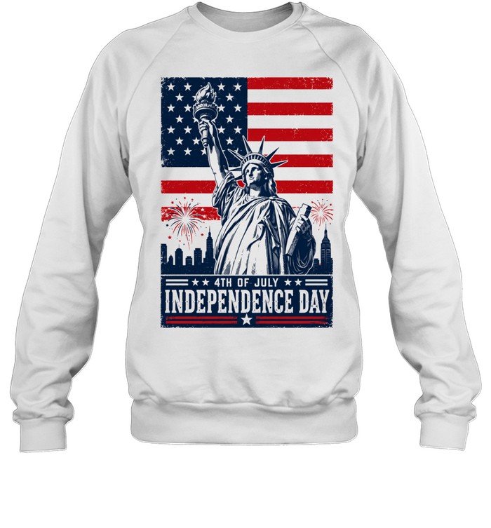 Statue of Liberty 4th of July Independence Day fireworks city skyline Unisex Sweatshirt