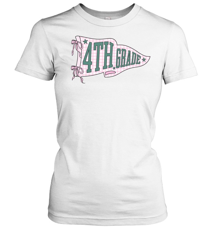 Vintage School Pennant Flag 4th Grade Tee with Pink Plaid Texture Classic Women's T-shirt