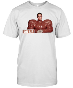 beyonce on air Classic Men's T-shirt