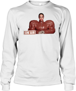 beyonce on air  Long Sleeved T-shirt